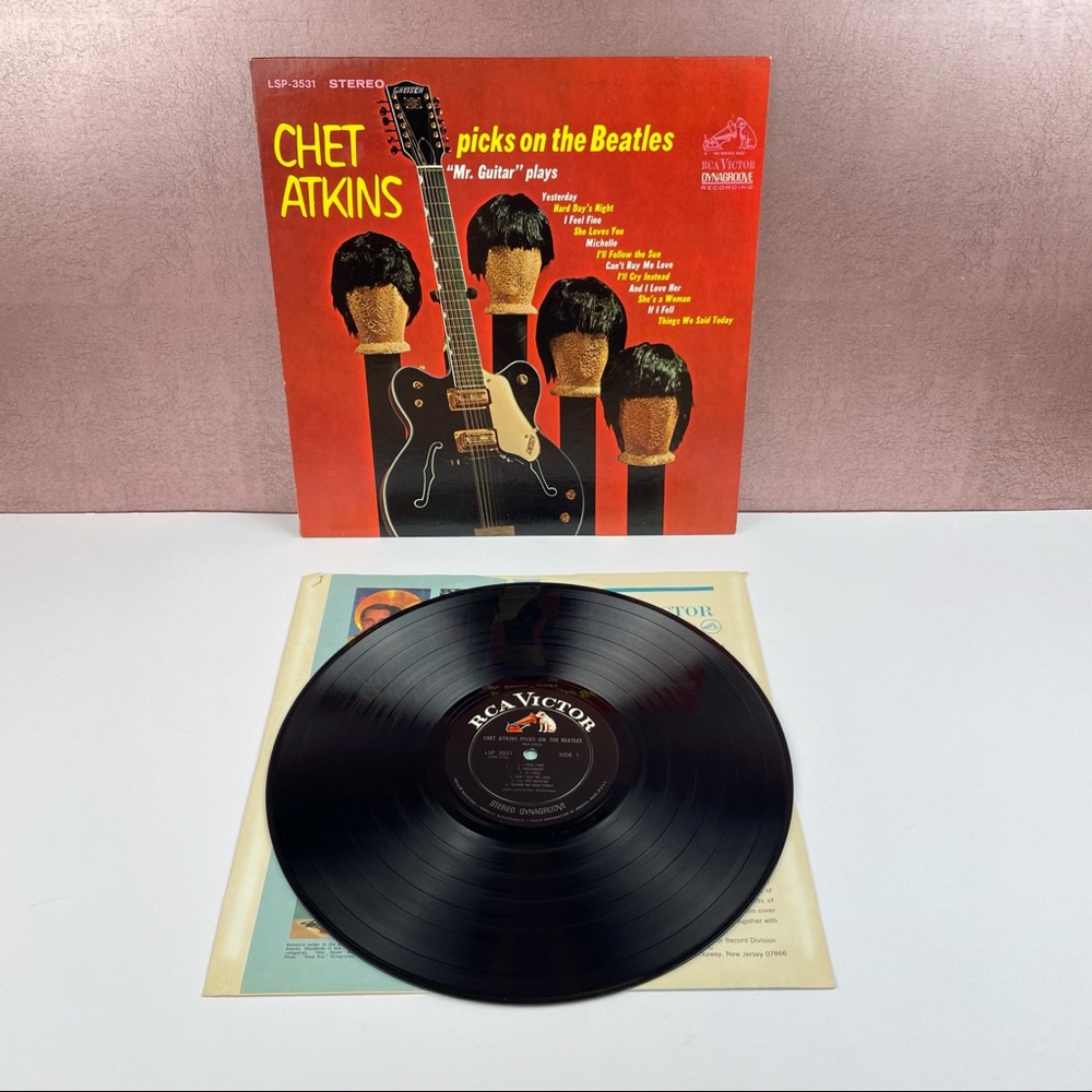 Chet Atkins Picks On The Beatles Vinyl Music Record